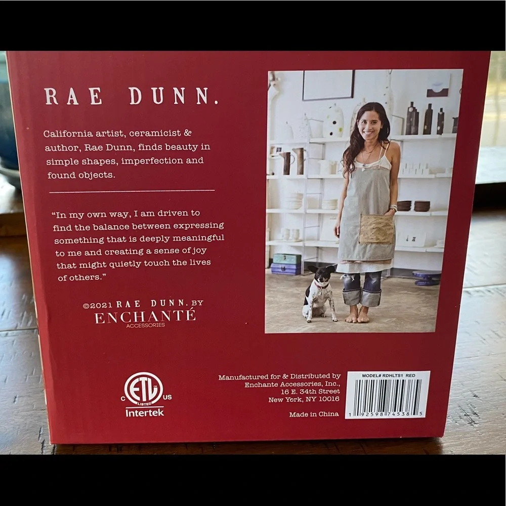 •NIB•Rae Dunn ‘JOY’ Toaster- Red Holiday Print❄️